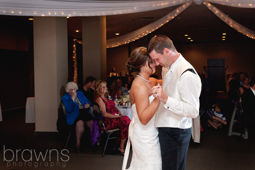 Bowen Park Wedding - Brawns Photography