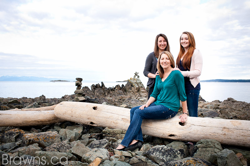 Vancouver Island wedding photographer. Nanaimo portrait photographer