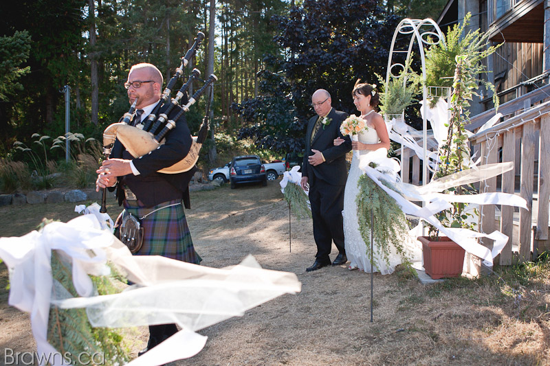 Gabriola Island Wedding Photographer